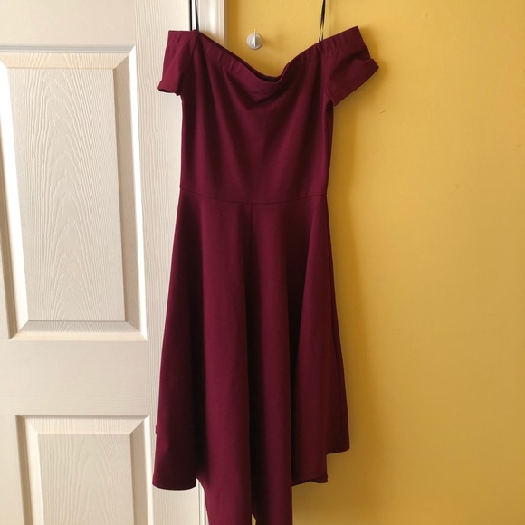 Off the shoulder dress - Picture 1 of 3